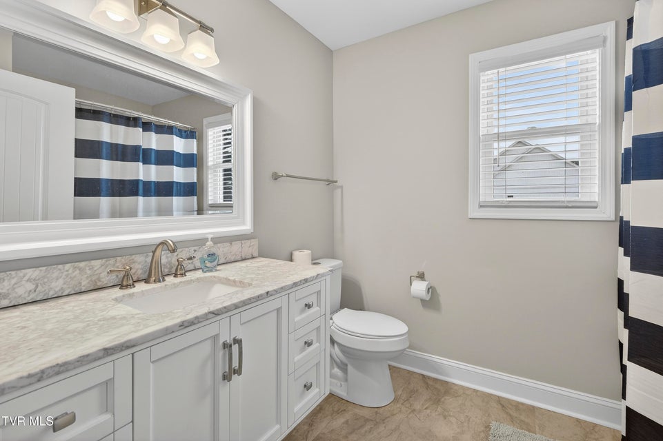 Photo #38: 222 Spanish Oak Lane