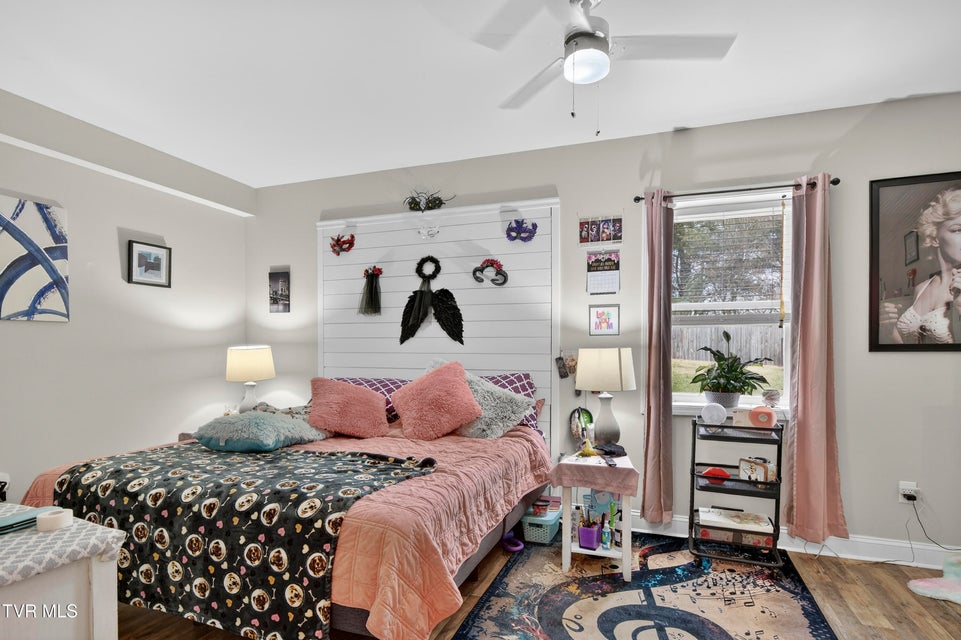 Photo #44: 222 Spanish Oak Lane