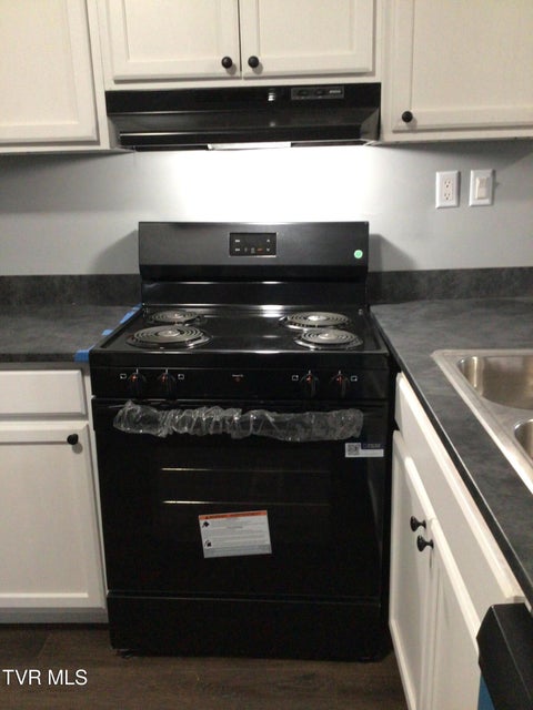 Photo #19: 119 Shepherds View Circle