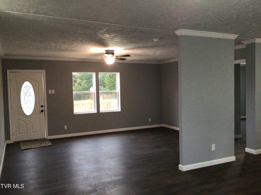 Photo #10: 119 Shepherds View Circle