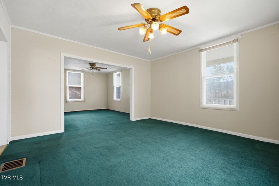 Photo #9: 614 Jefferson Street