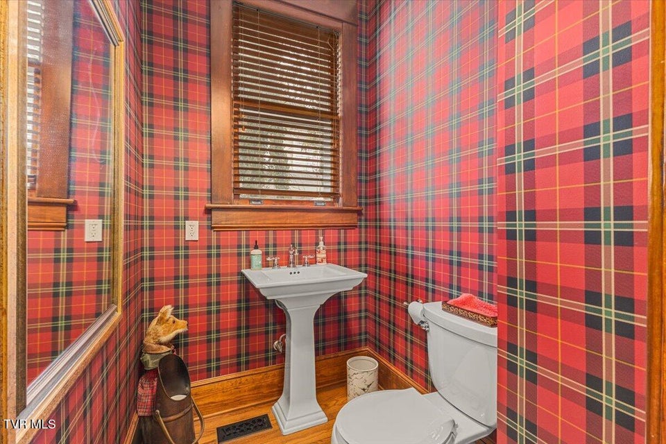 Photo #30: 801 Holston Avenue