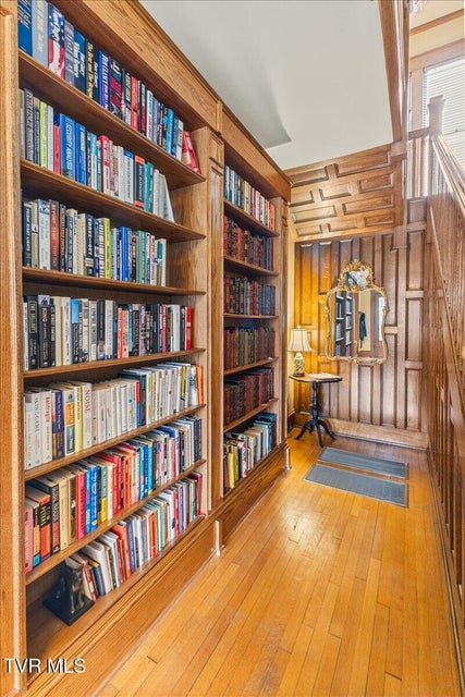 Photo #38: 801 Holston Avenue