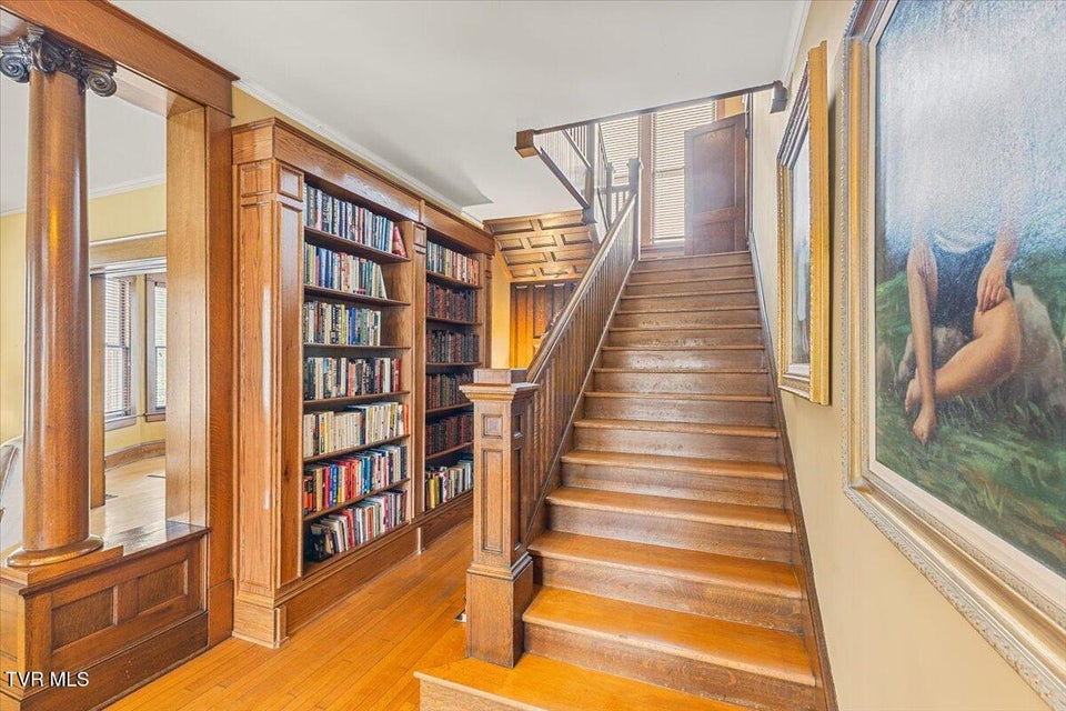 Photo #37: 801 Holston Avenue