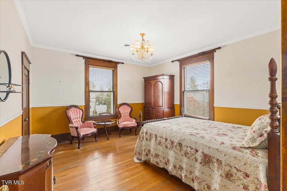 Photo #45: 801 Holston Avenue