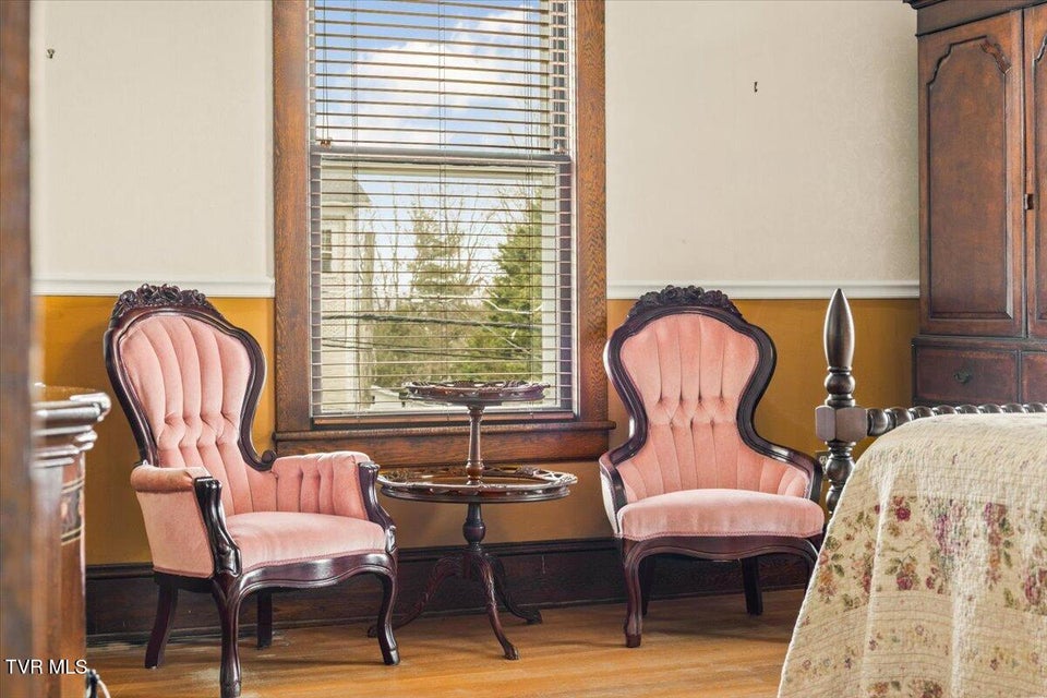 Photo #46: 801 Holston Avenue