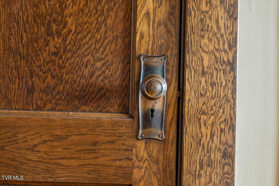 Photo #48: 801 Holston Avenue