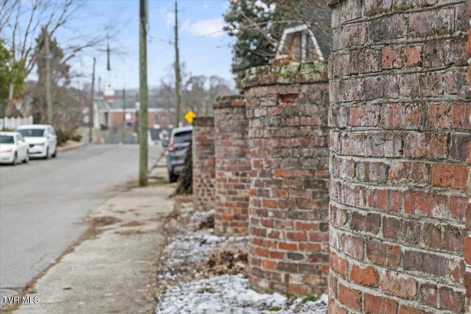 Photo #82: 801 Holston Avenue