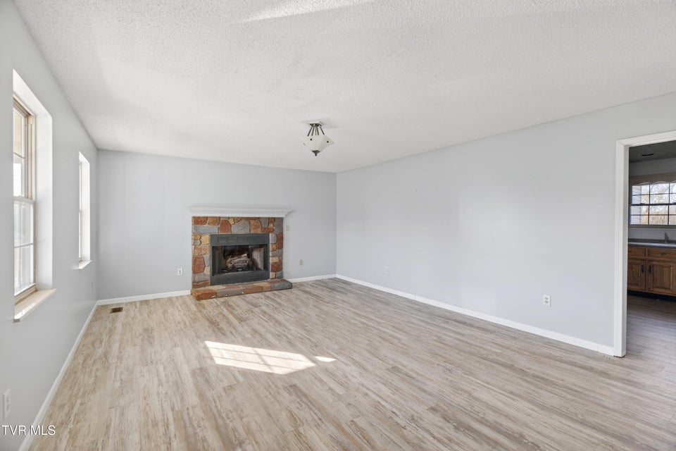 Photo #7: 457 Terrace View Drive