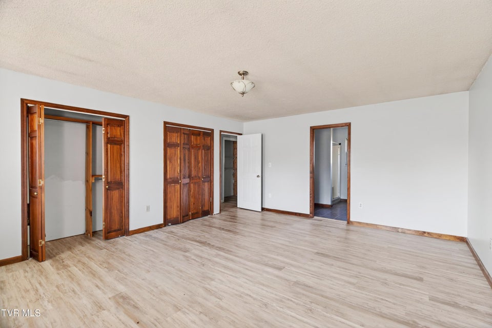 Photo #14: 457 Terrace View Drive