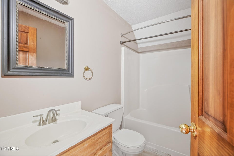 Photo #21: 457 Terrace View Drive