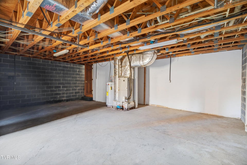 Photo #29: 457 Terrace View Drive