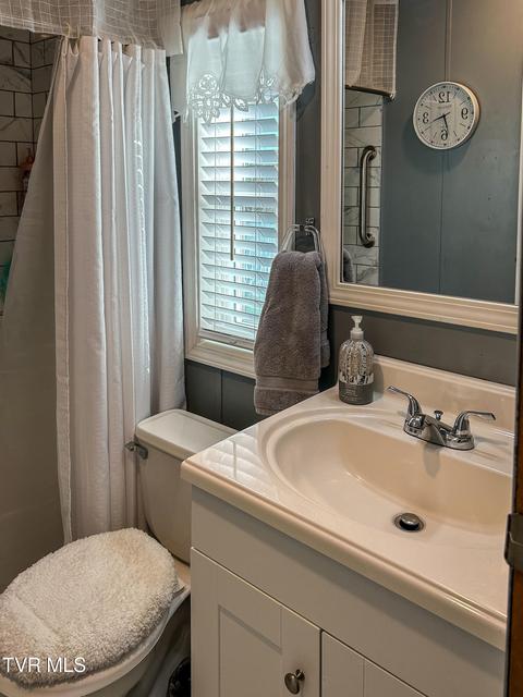 Photo #22: 639 Bailey Bridge Road