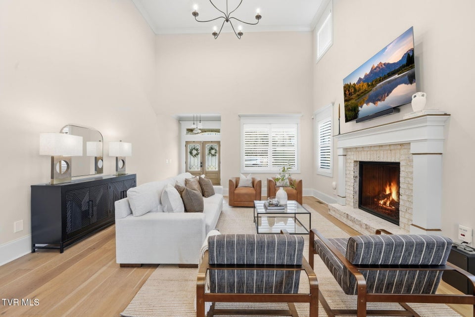 Photo #7: 141 Laurel Ridge Drive