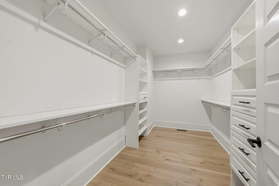 Photo #14: 141 Laurel Ridge Drive