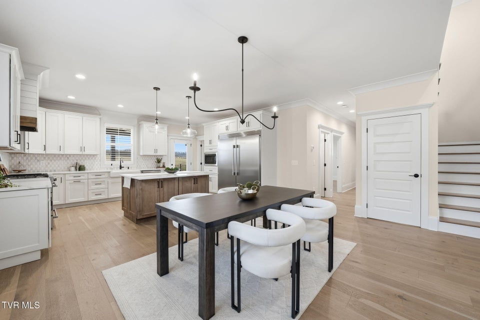 Photo #10: 141 Laurel Ridge Drive