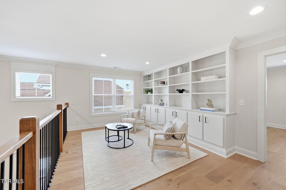 Photo #17: 141 Laurel Ridge Drive