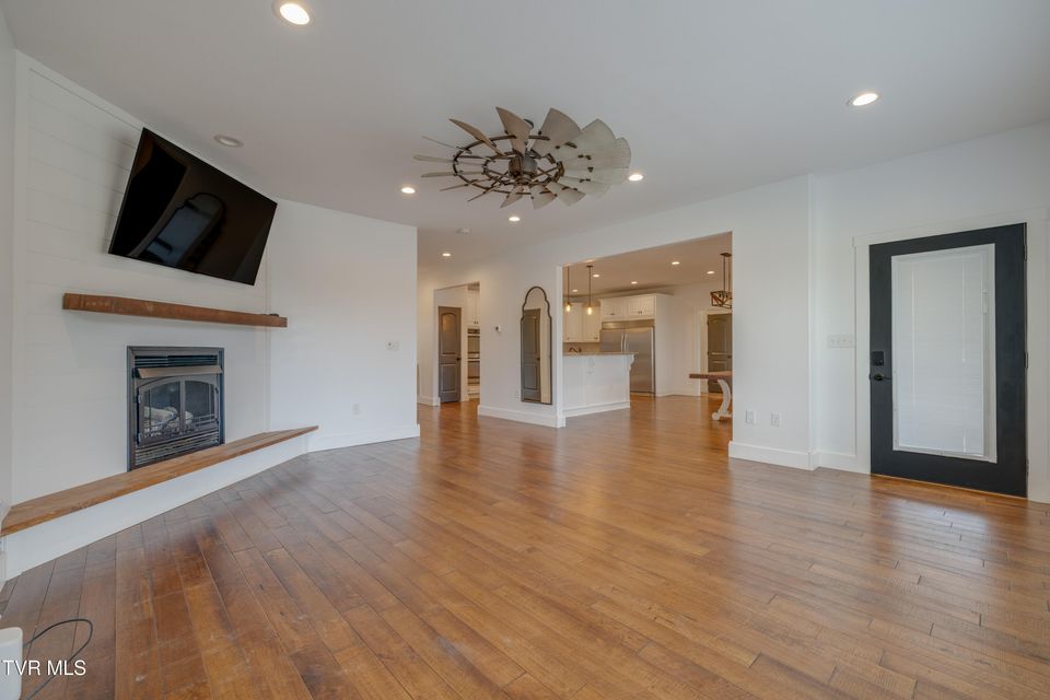 Photo #12: 369 Old Embreeville Road