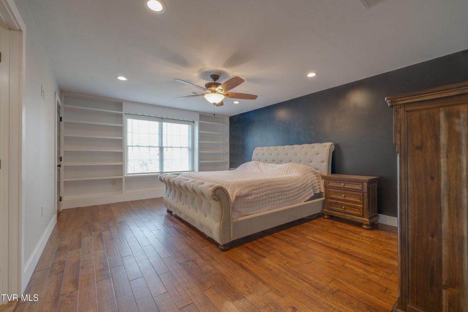 Photo #30: 369 Old Embreeville Road