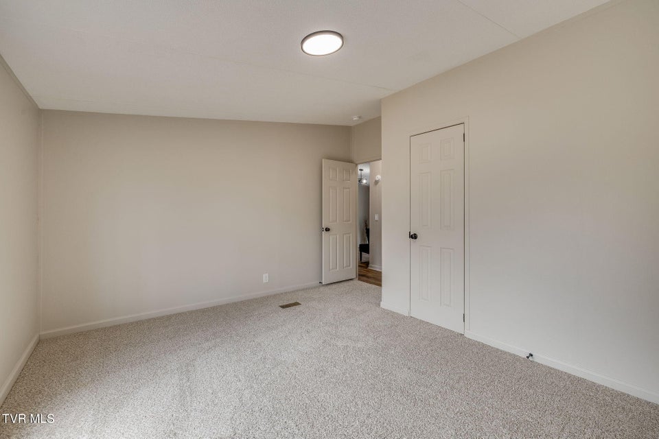 Photo #23: 4877 Highway 126 