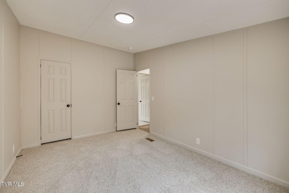 Photo #26: 4877 Highway 126 