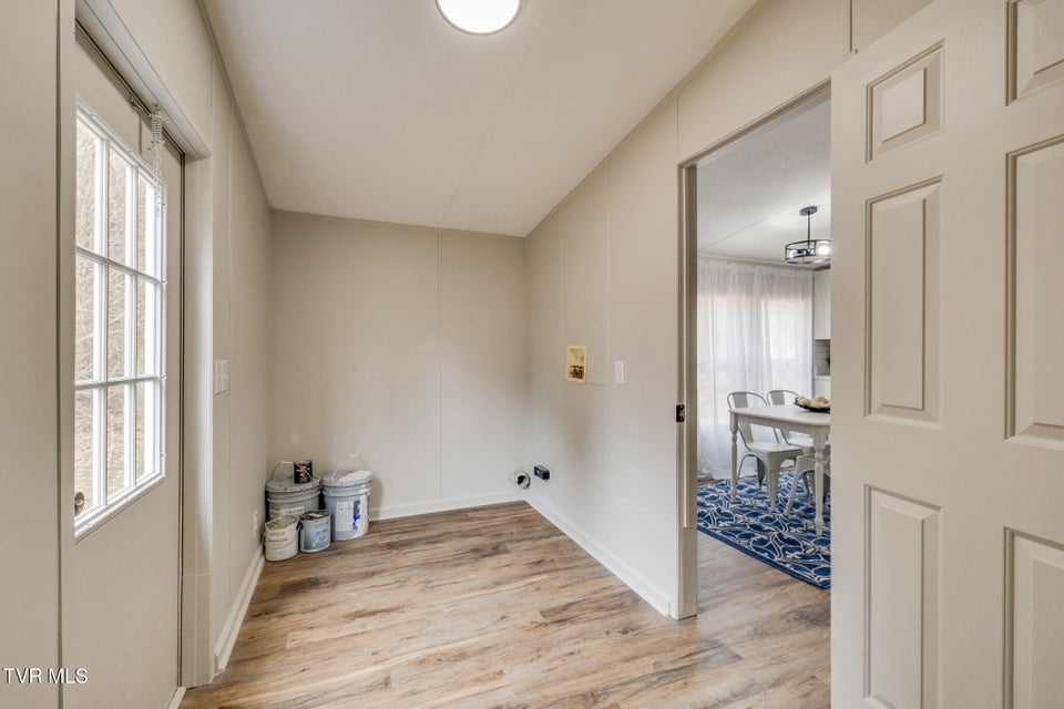 Photo #27: 4877 Highway 126 