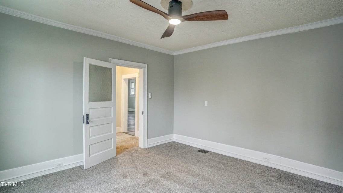 Photo #26: 116 Poplar Street