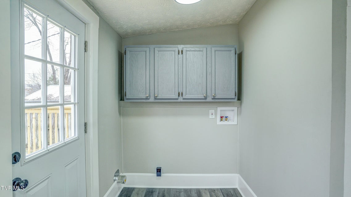 Photo #20: 116 Poplar Street