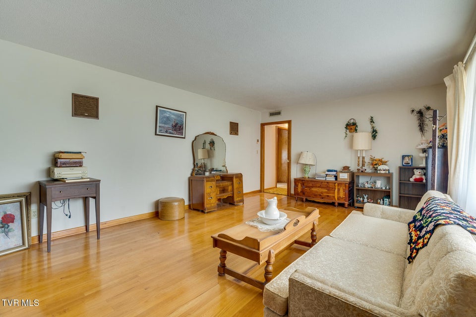 Photo #8: 4501 Old Stage Road