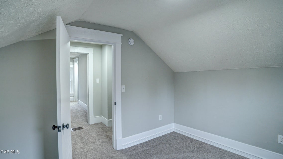 Photo #37: 116 Poplar Street