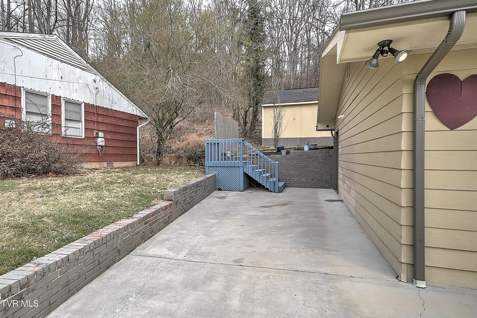 Photo #47: 155 Santa Monica Road