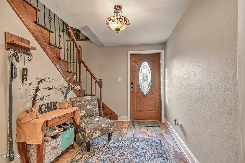 Photo #24: 155 Santa Monica Road