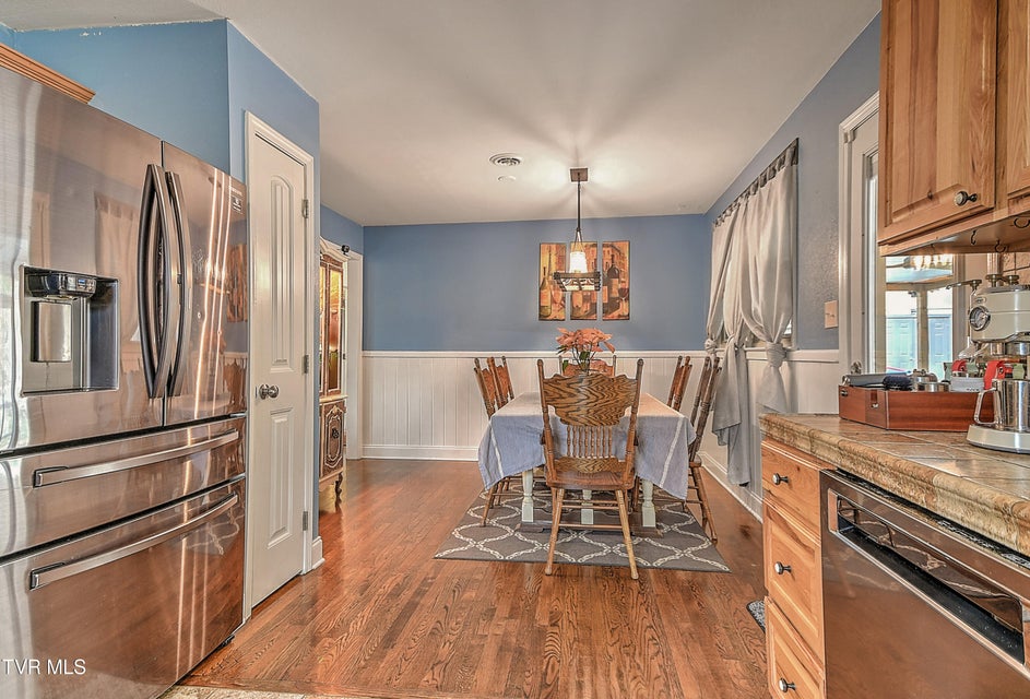 Photo #11: 155 Santa Monica Road