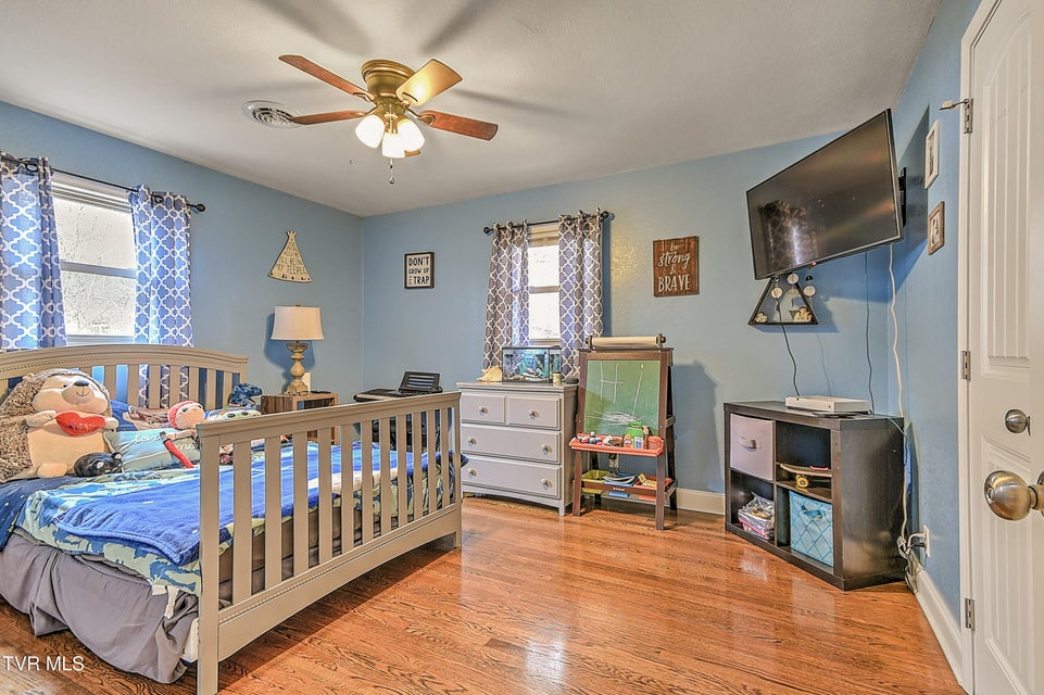 Photo #16: 155 Santa Monica Road