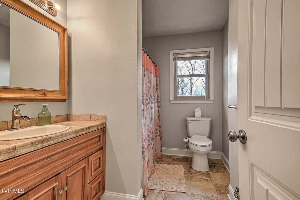 Photo #22: 155 Santa Monica Road