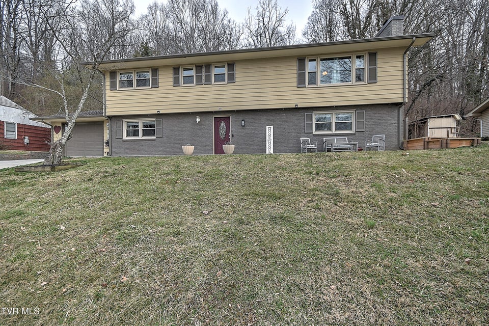 Photo #44: 155 Santa Monica Road