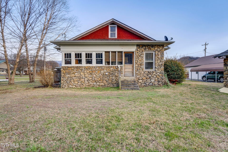 Photo #30: 1027 Elm Avenue