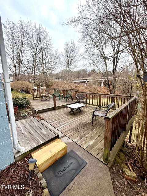 Photo #18: 720 Front Street