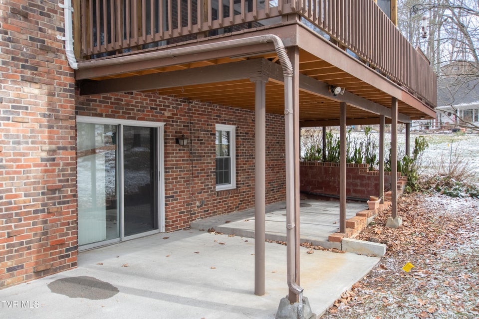 Photo #13: 21587 Plantation Road