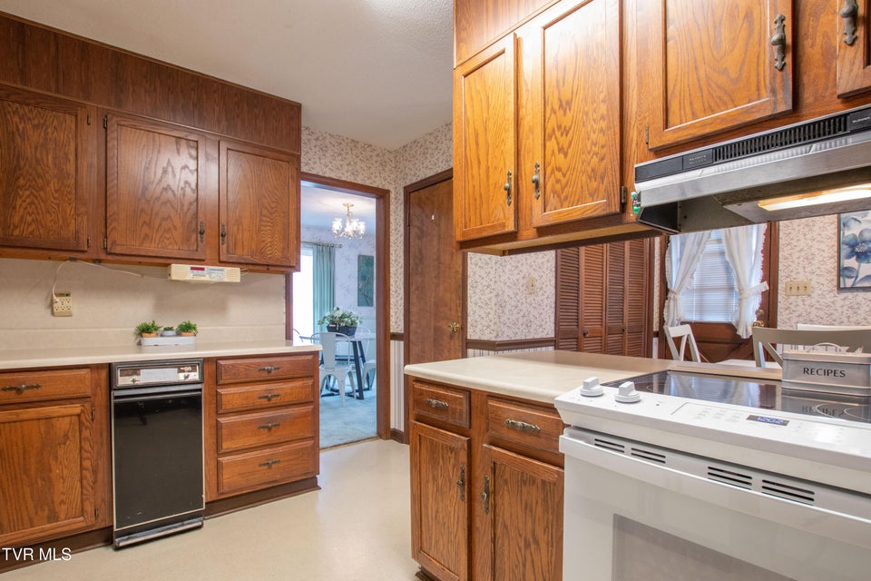 Photo #20: 21587 Plantation Road