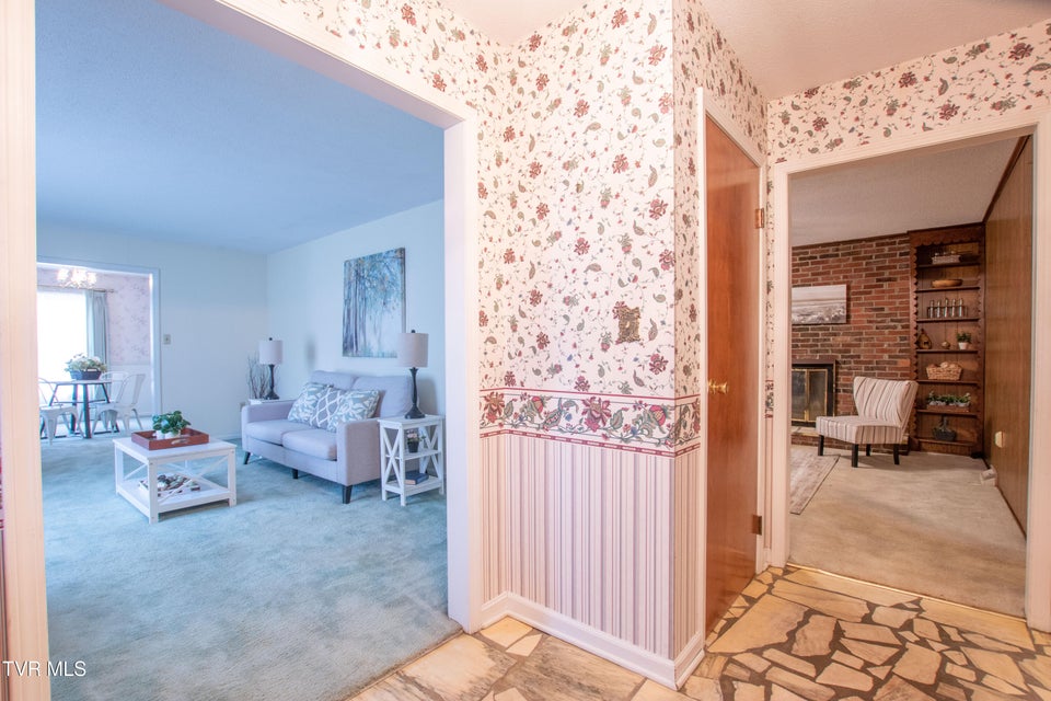 Photo #29: 21587 Plantation Road