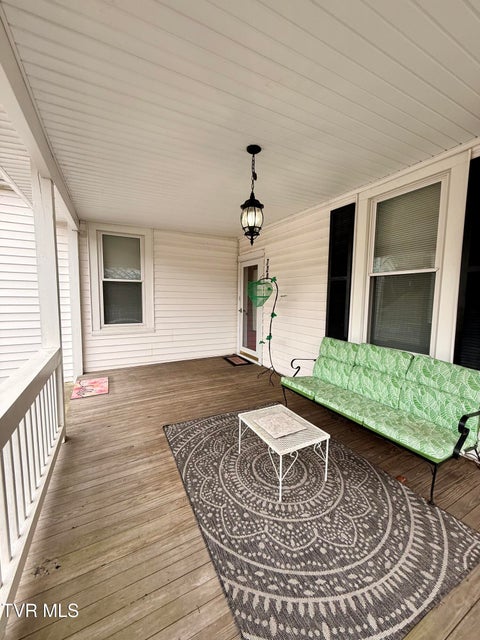 Photo #25: 720 Front Street