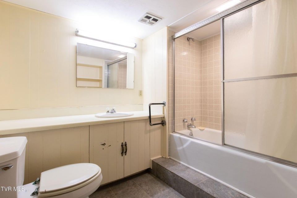 Photo #43: 21587 Plantation Road