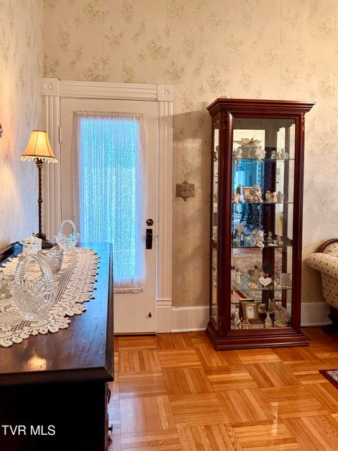 Photo #30: 720 Front Street