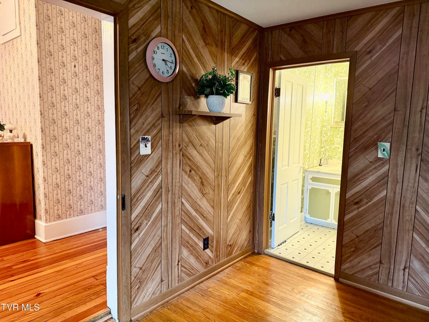 Photo #47: 720 Front Street