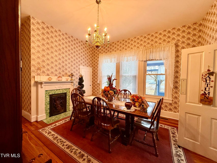 Photo #39: 720 Front Street