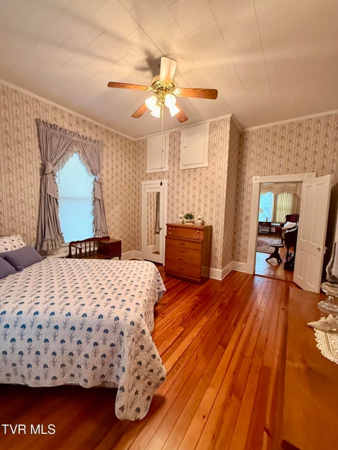 Photo #59: 720 Front Street