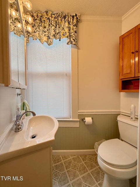 Photo #69: 720 Front Street