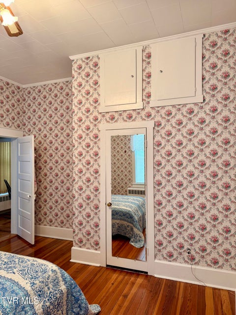 Photo #65: 720 Front Street