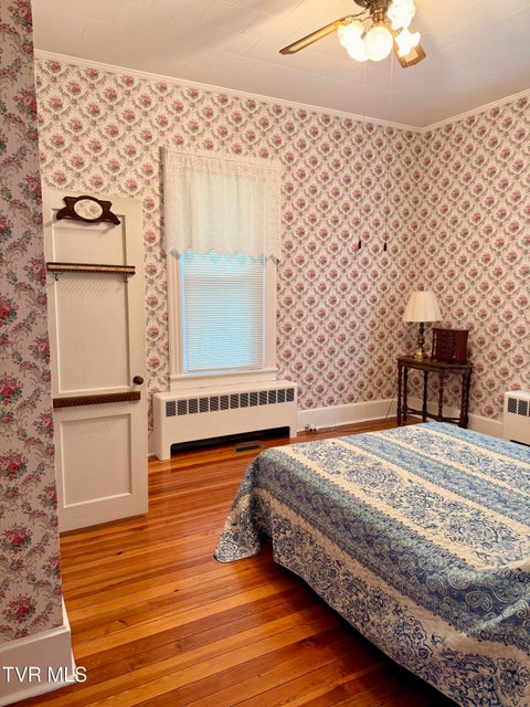 Photo #66: 720 Front Street